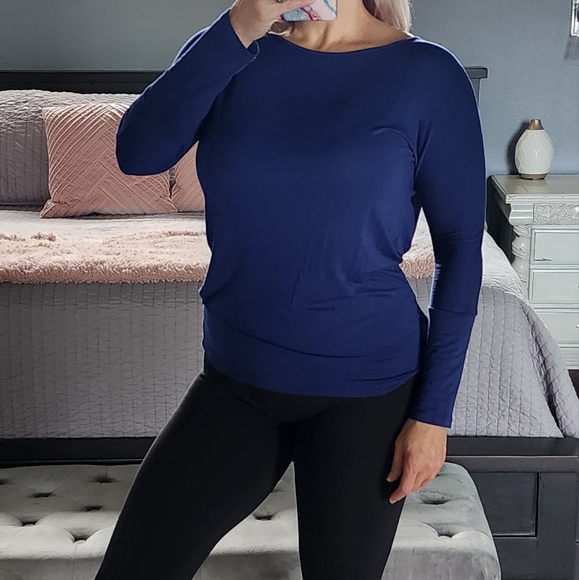 Blue Open back long sleeve shirt - Picture 5 of 16